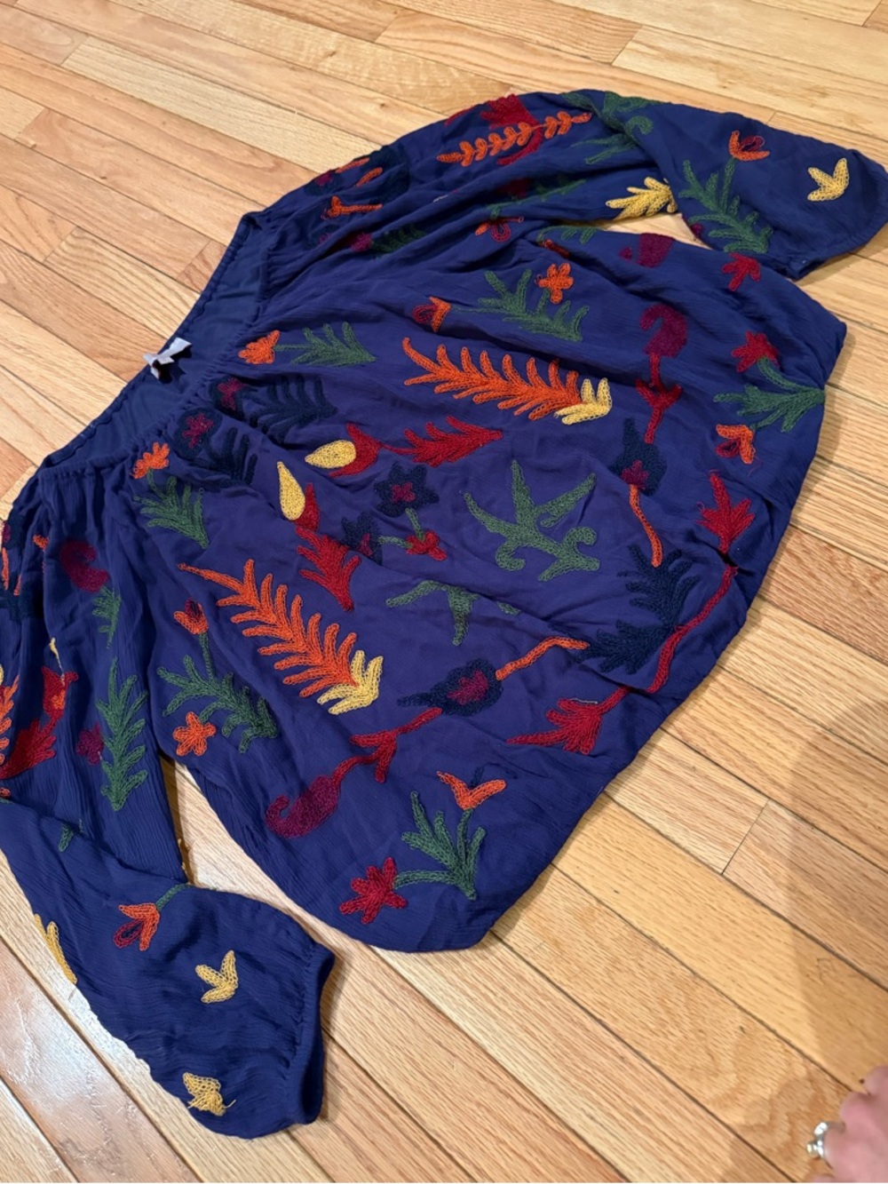 Laurie Felt Purple Floral Embroidered Detail Blouse Size 1X - Picture 3 of 11